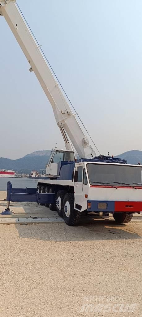 Liebherr LT 1090 All terrain cranes