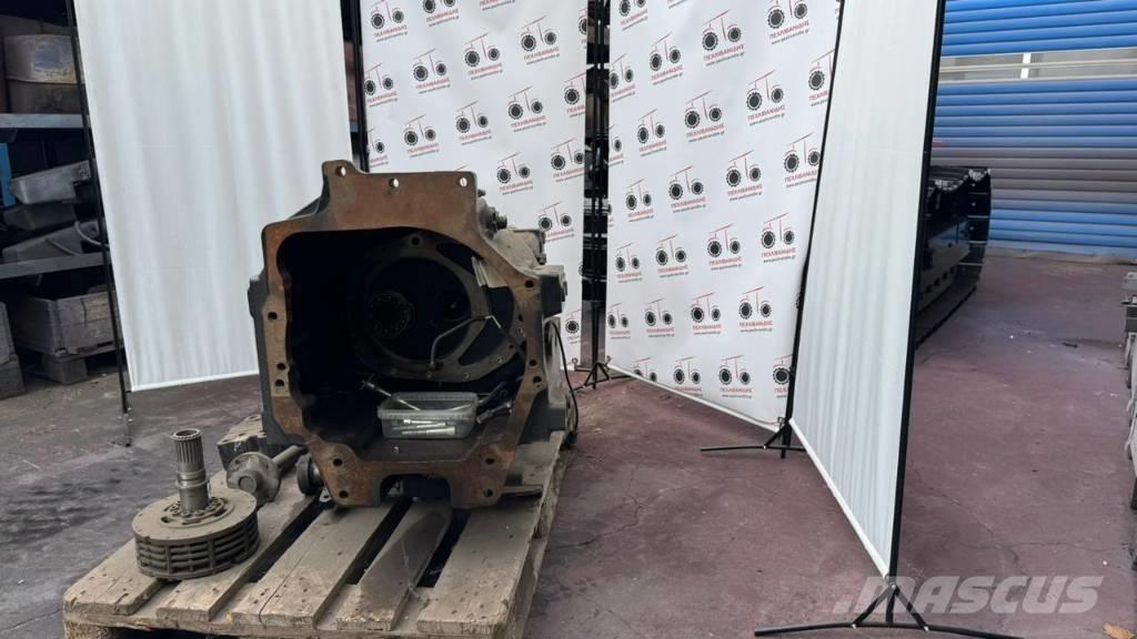 New Holland T 7 Transmission