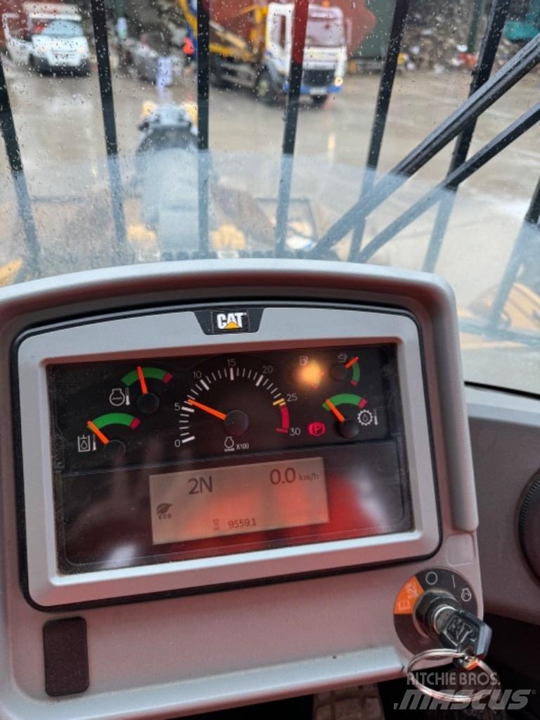 CAT 966 M Wheel loaders
