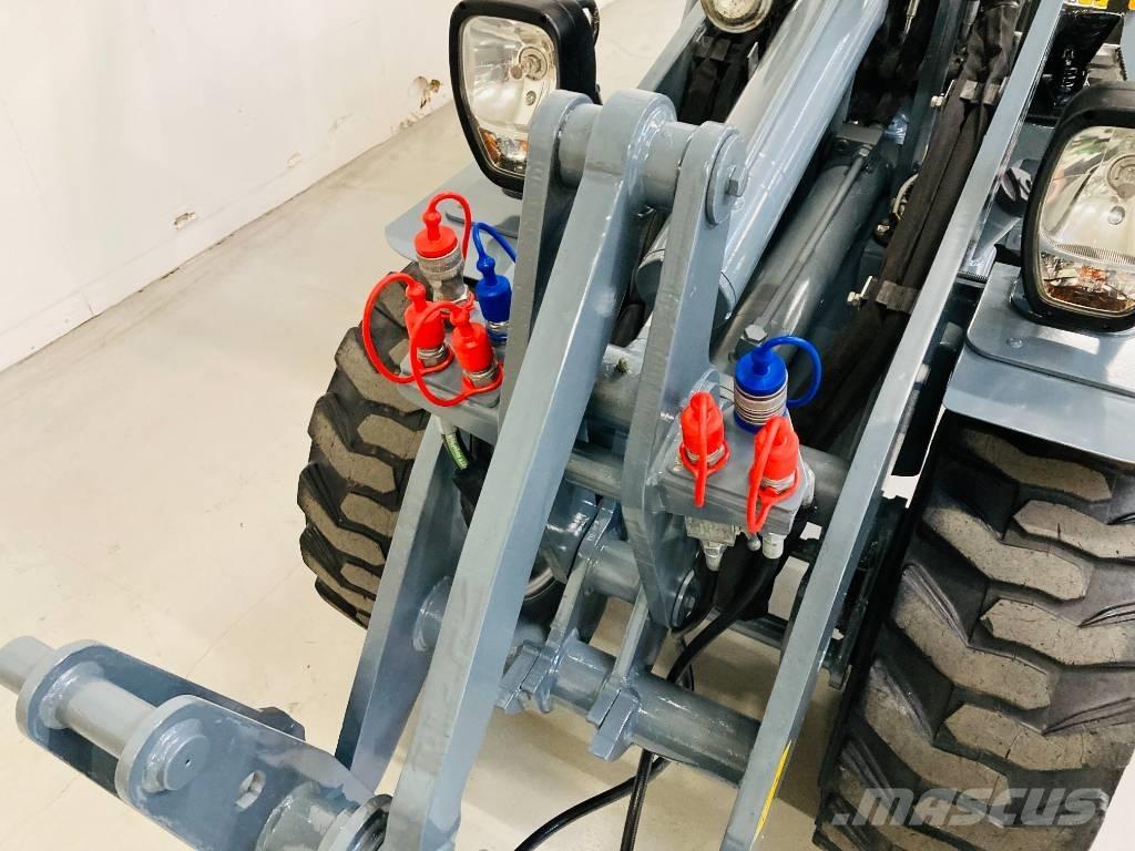 GiANT G 1500 X-tra Mini loaders
