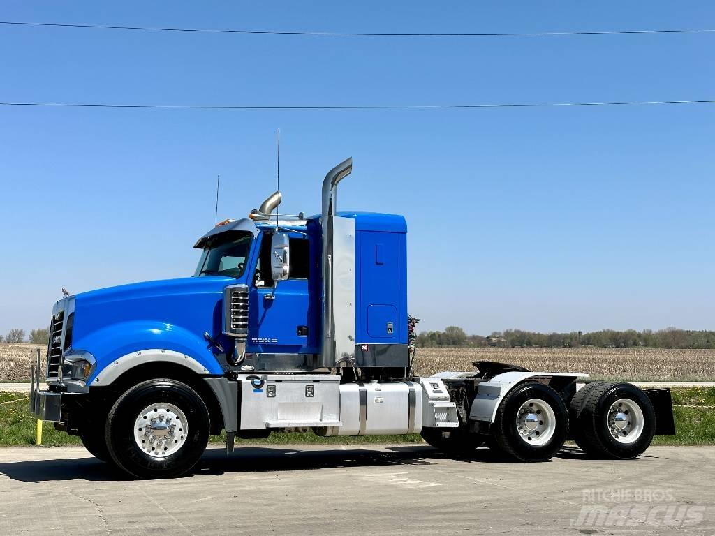 Mack Titan TD 713 Tractor Units