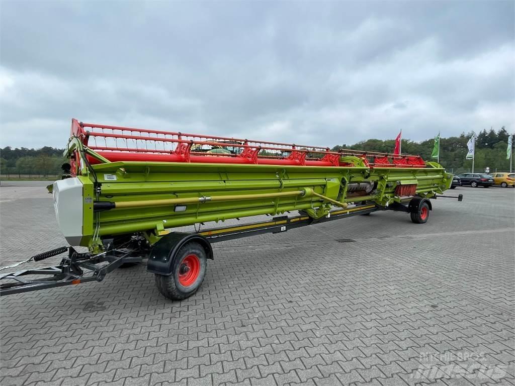 CLAAS V1380 Harvester heads