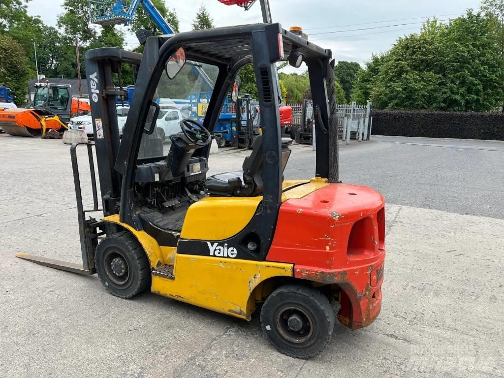 Yale GDP 25 VX Diesel trucks