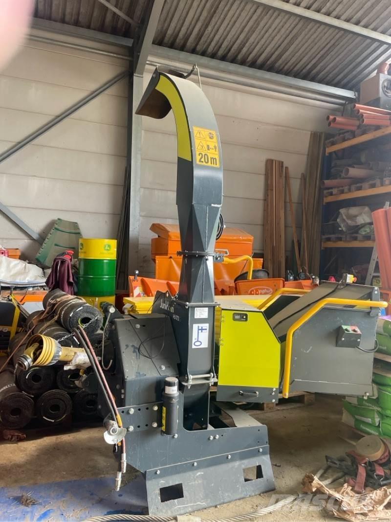 Junkkari HJ 172G Wood chippers