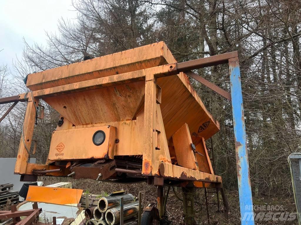 Epoke Ukendt Sand and salt spreaders