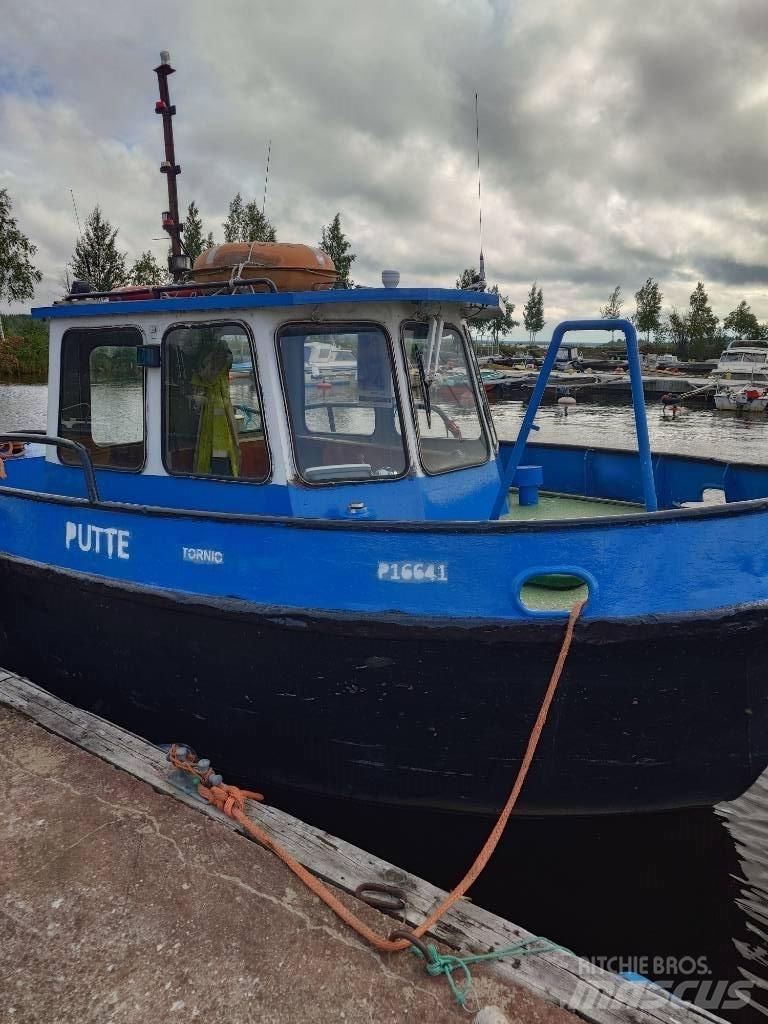 Hinaaja Putte Work boats / barges