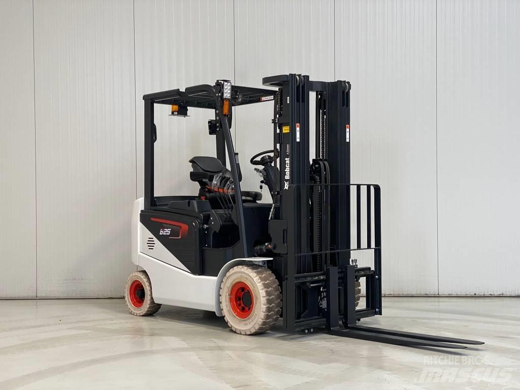 Bobcat B25NS Electric forklift trucks