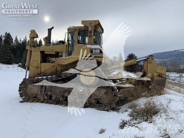 CAT D9N Crawler dozers