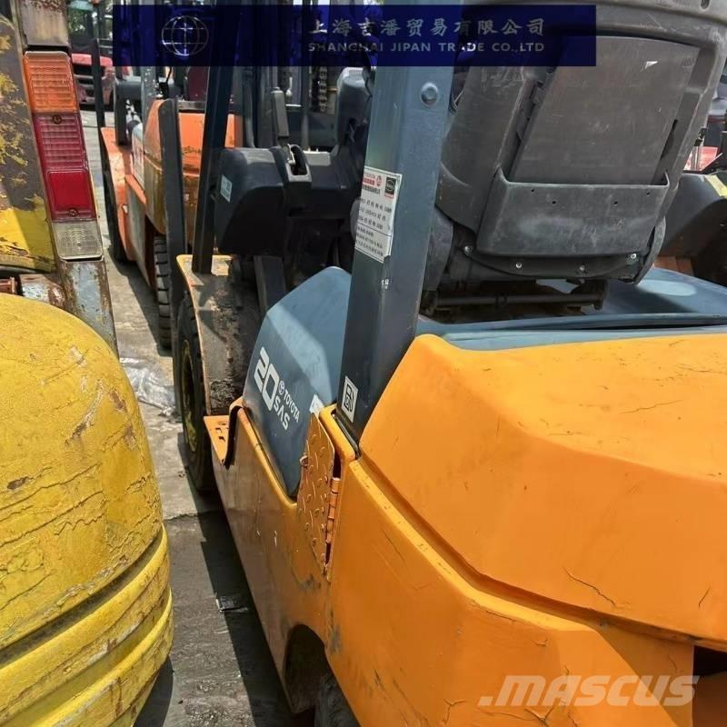 Toyota FGZN20 Diesel trucks