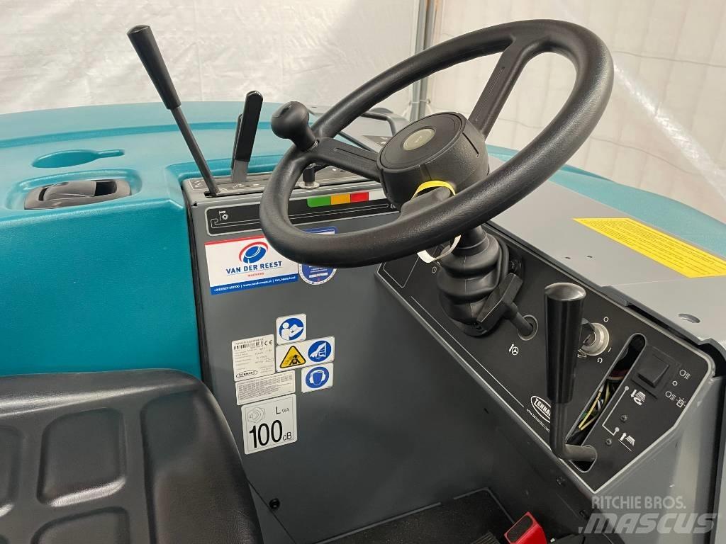 Tennant S20 LPG Sweepers