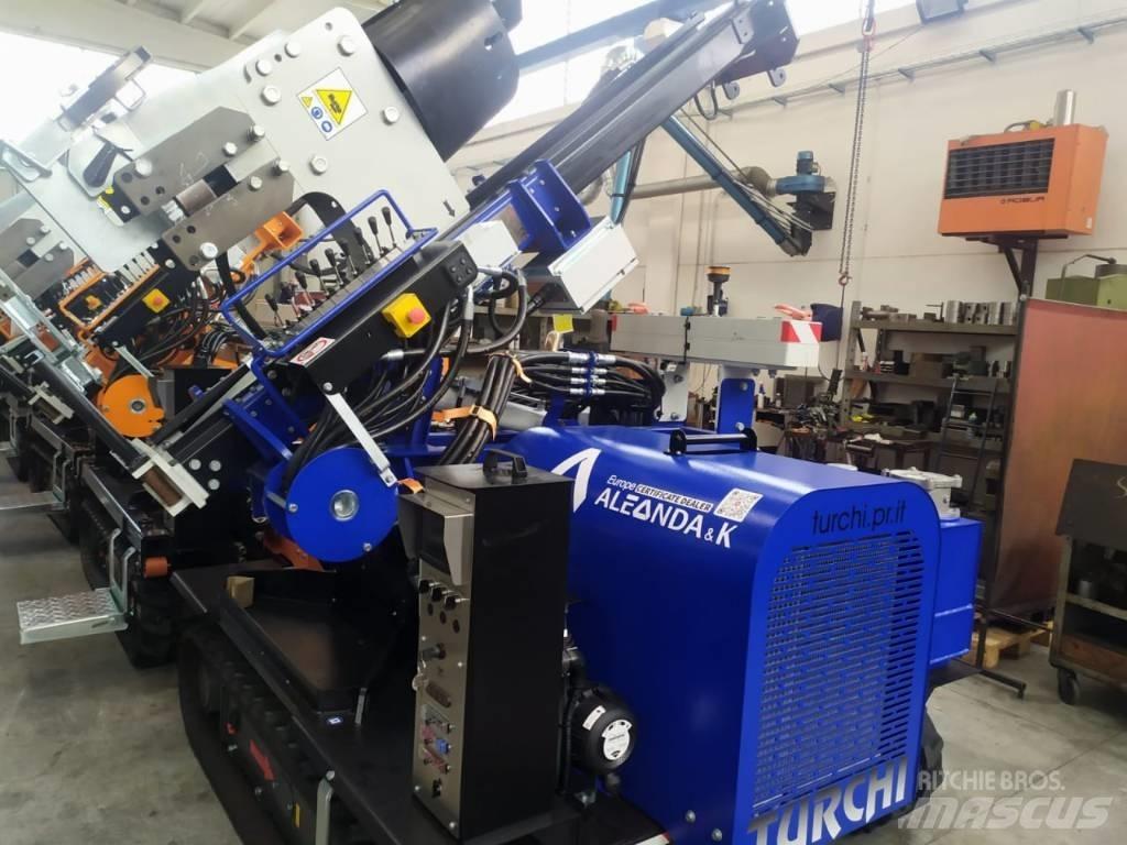  Turchi 300 F Piling rigs