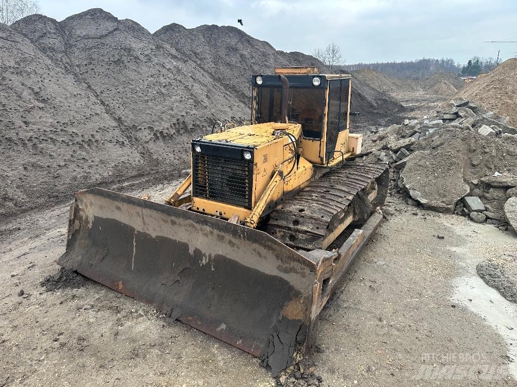 Staliniec B-10 Crawler dozers