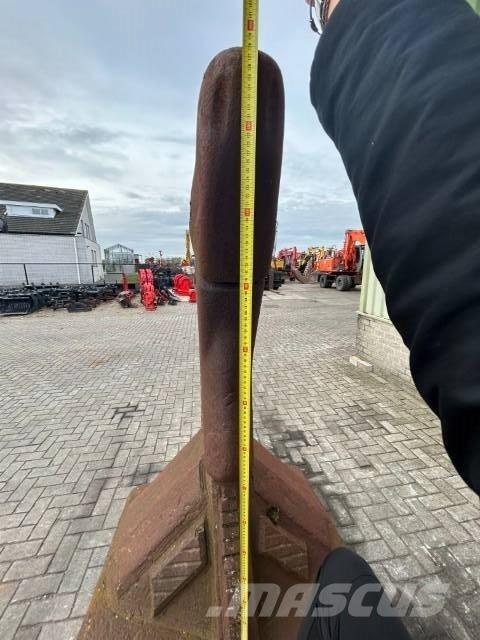 Verachterd CW 70 Scarifiers