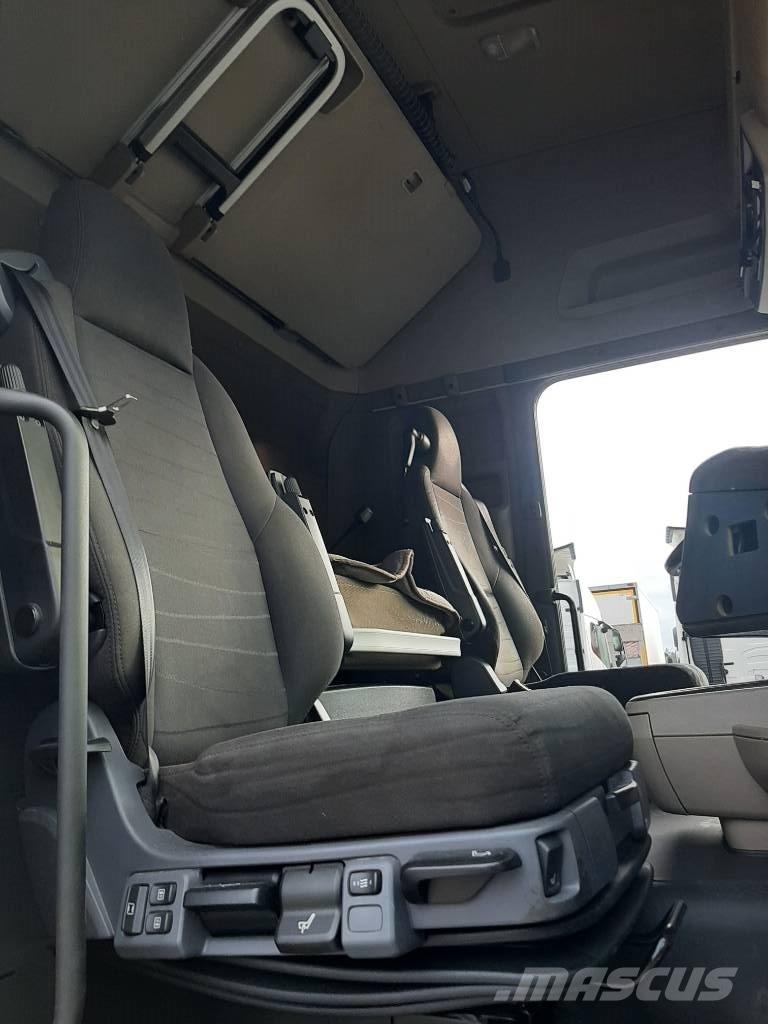 Scania R 520 Tractor Units