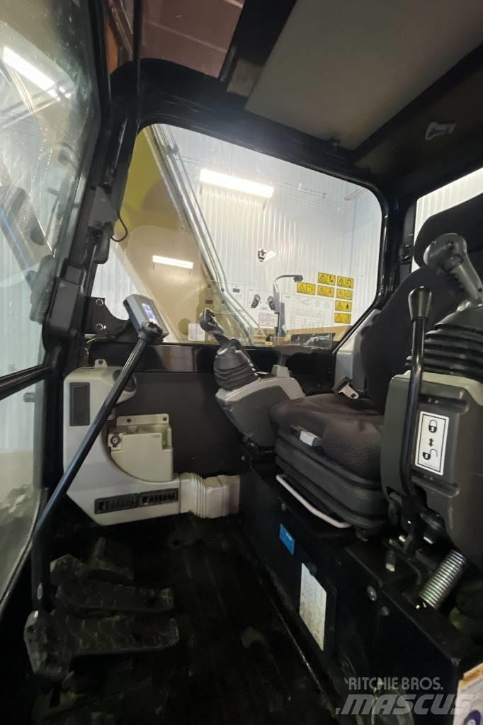 CAT 307E2 Midi excavators  7t - 12t