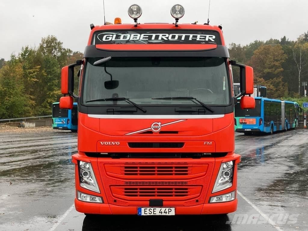Volvo FM Hook lift trucks