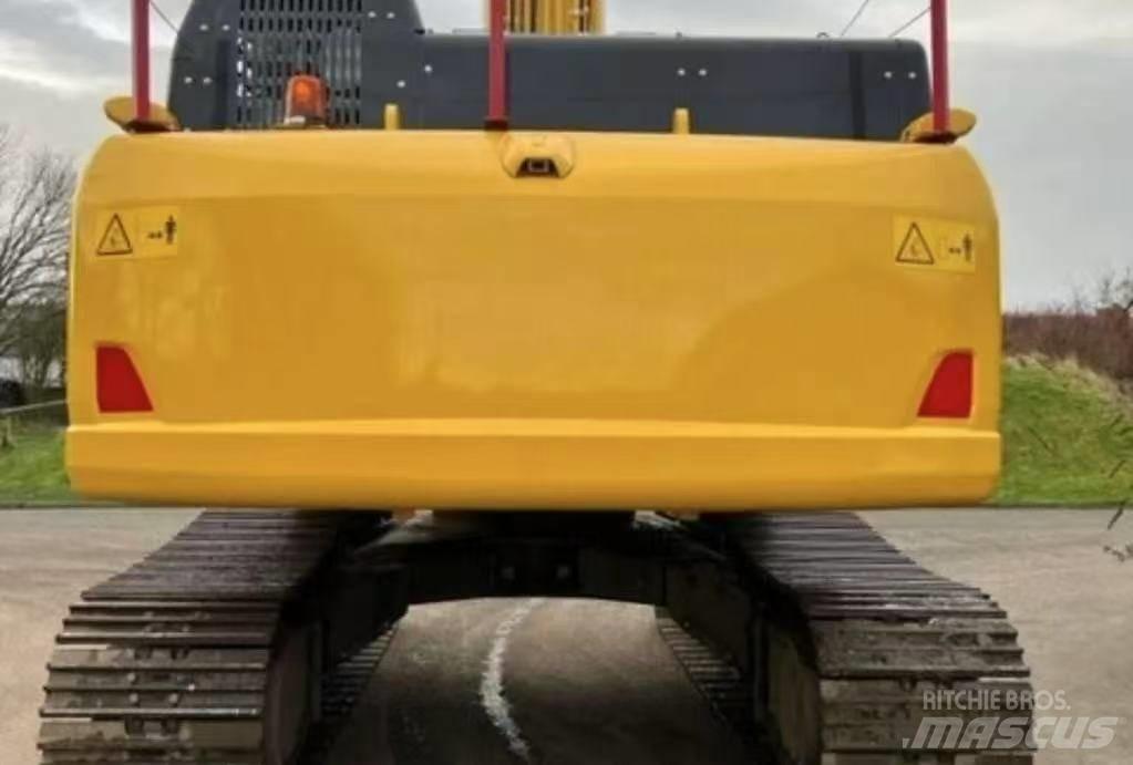 Komatsu PC 490 LC Crawler excavators