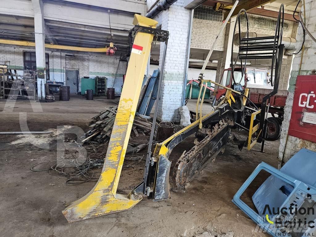  AFT 100 Trenchers