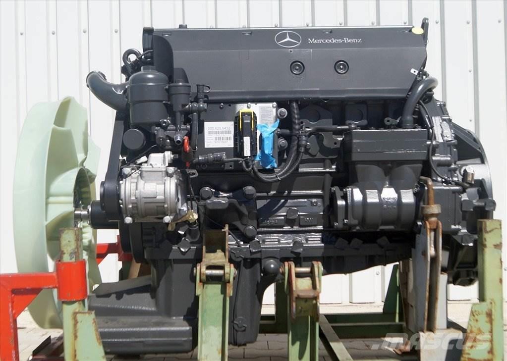 Daimler AG OM906LA Engines