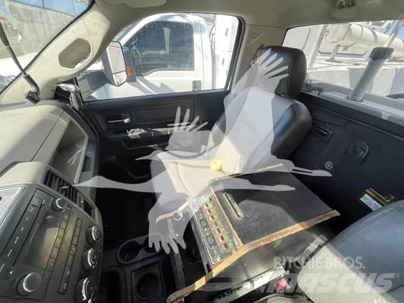 Altec AT37G Truck & Van mounted aerial platforms