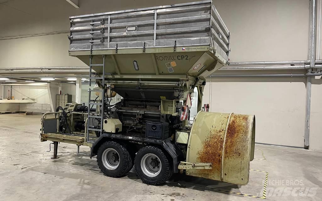  Romill CP2 Self-propelled foragers