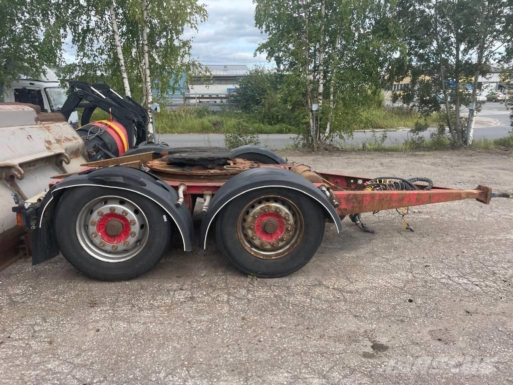 Krone SDP27-M2 Curtainsider semi-trailers