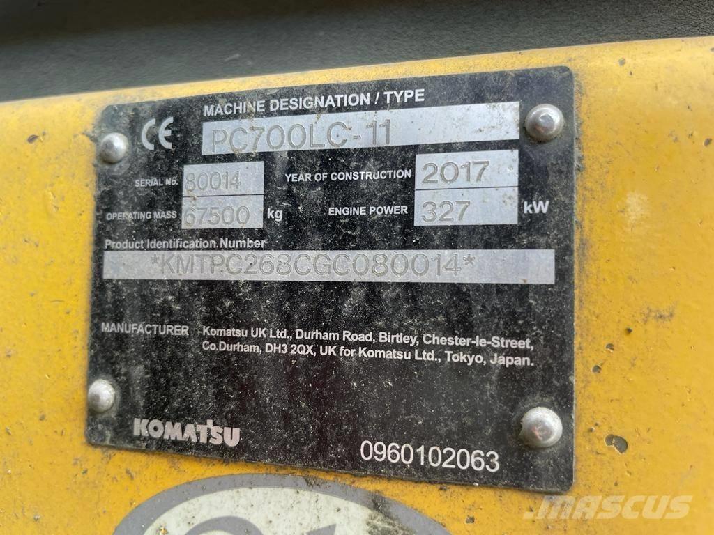 Komatsu PC700LC-11 Crawler excavators