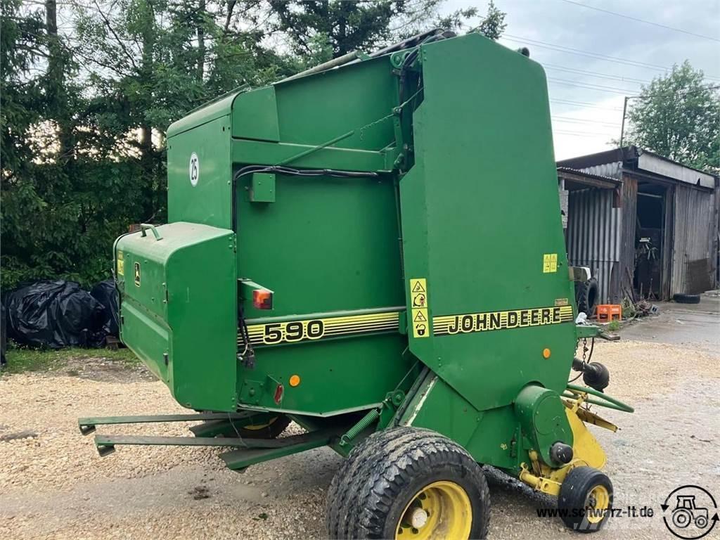 John Deere 590 Round balers