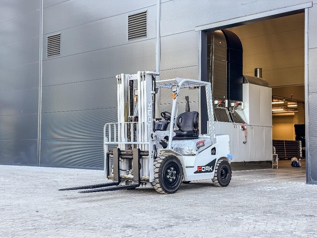 Fork LK30d-30 Diesel trucks