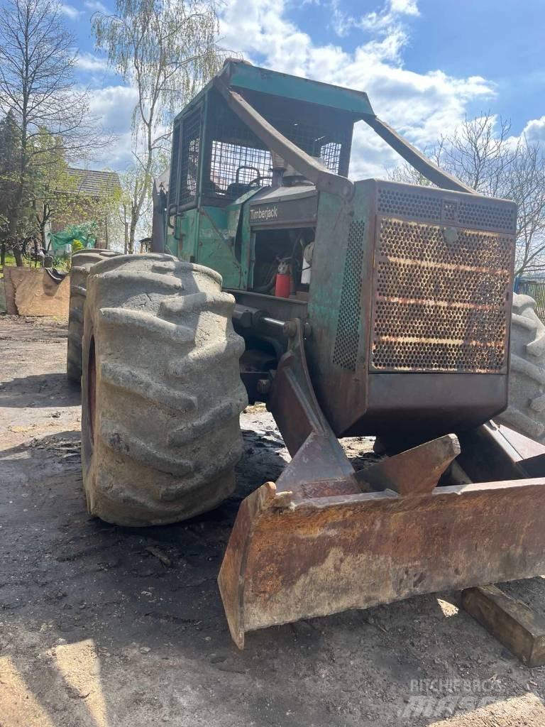 Timberjack 450C Skidders