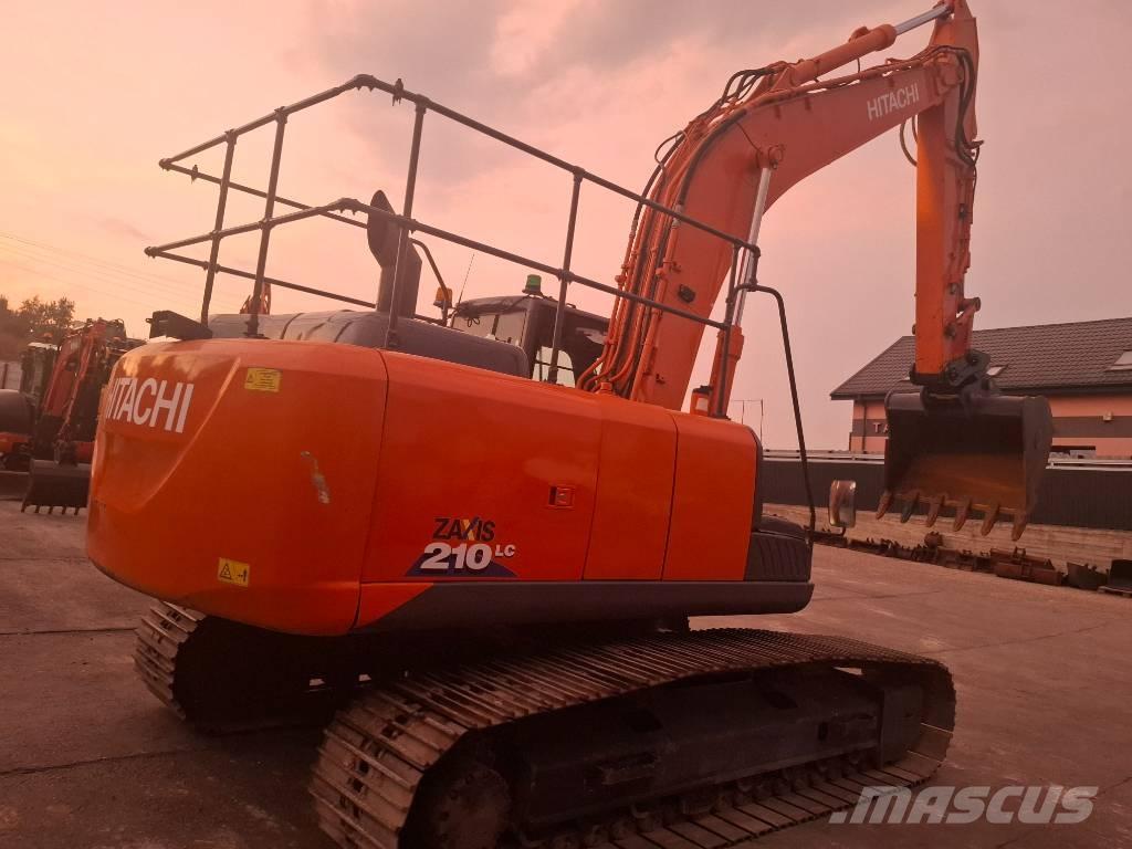 Hitachi 210LC Crawler excavators