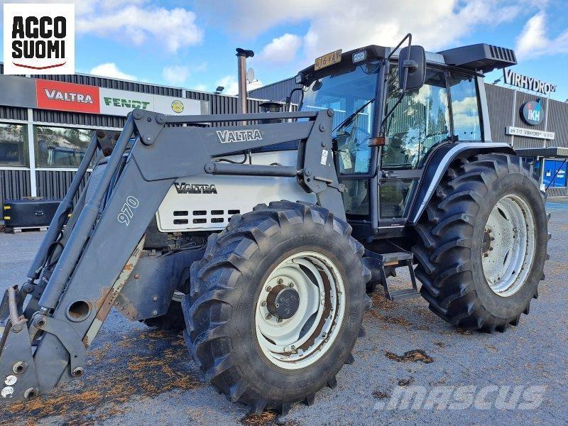 Valtra 8400 Tractors
