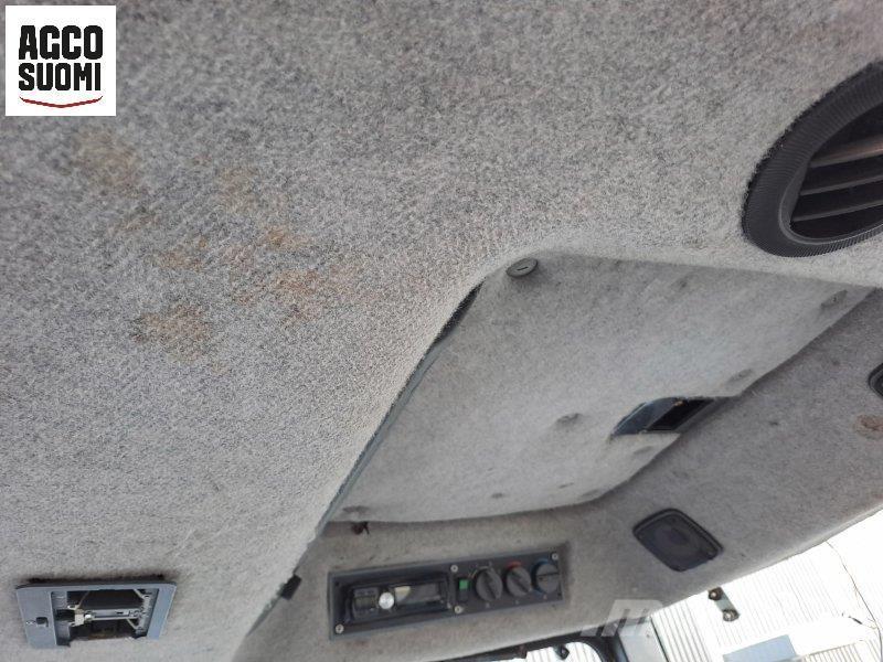 Valtra 8400 Tractors