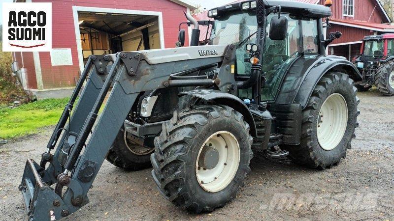 Valtra N163 VERSU Tractors