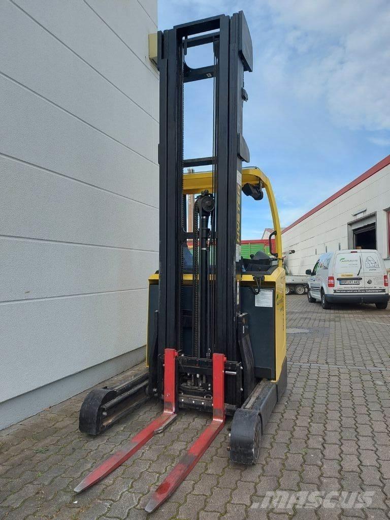Hyster R 1.4 Reach trucks
