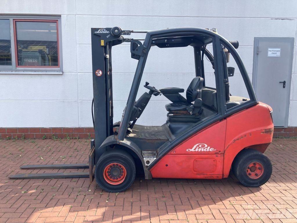 Linde H25D Diesel trucks