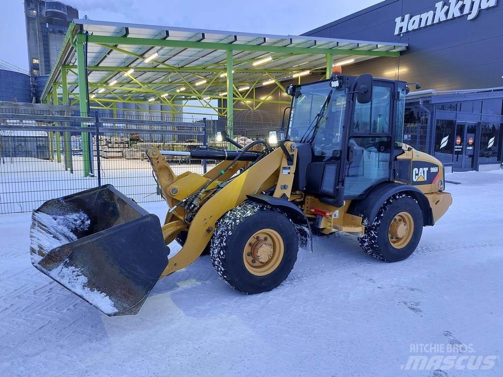 CAT 906H Agriculture - Others