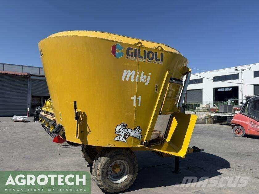  Mikj 11 Tractors