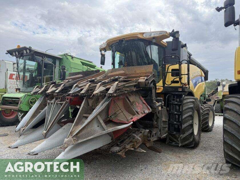 New Holland CX 8070 Tractors