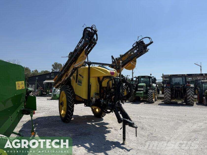  STARTER 3300 Tractors