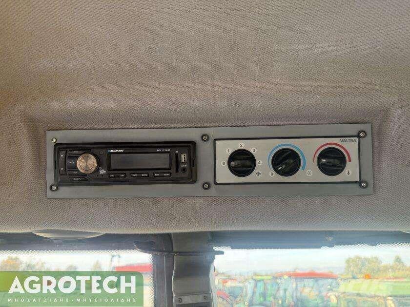 Valtra T 190 Tractors