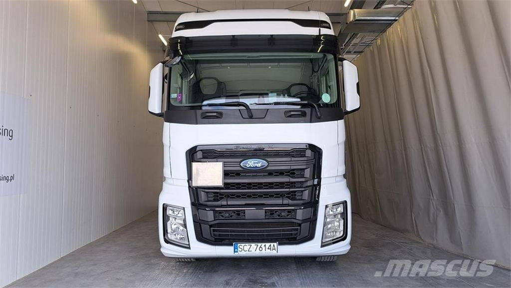 Ford F-MAX Tractor Units