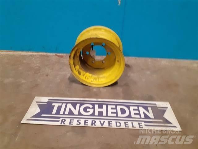  12'' 7.00x12 Tyres, wheels and rims
