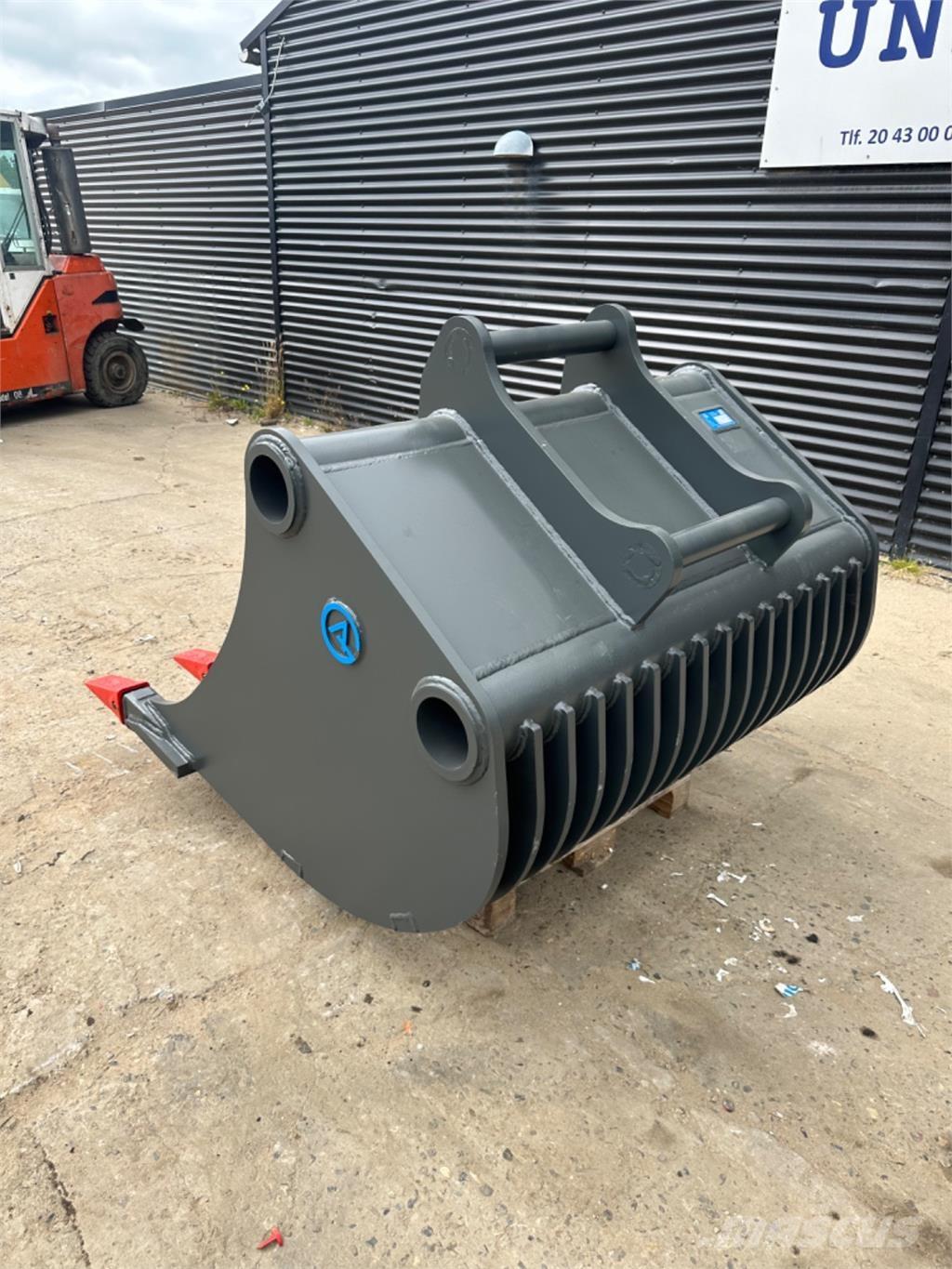  1400mm Screening buckets