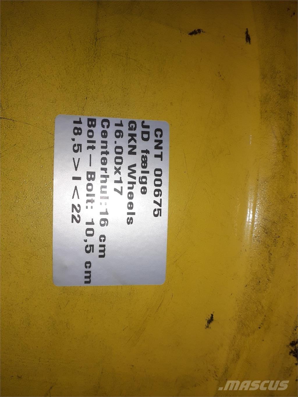  17 16.00x17 Tyres, wheels and rims