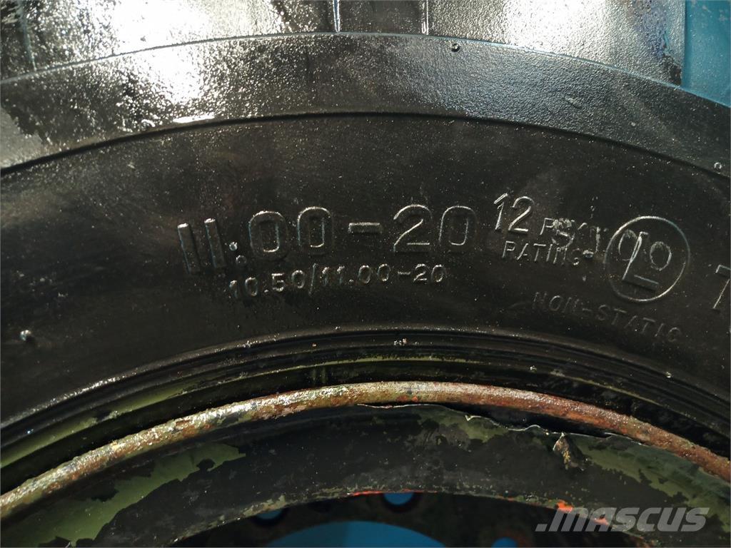  20 11.00-20 Tyres, wheels and rims