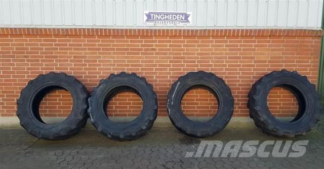 24 405/70-24 Tyres, wheels and rims