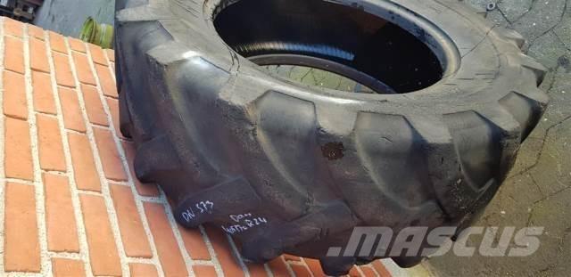  24 405/70-24 Tyres, wheels and rims