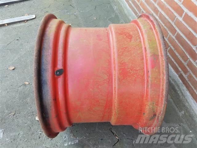  26 DW20X26 Tyres, wheels and rims