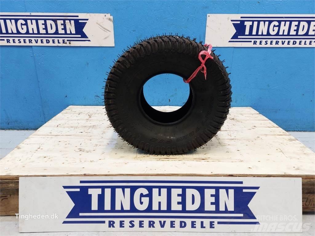  8 20x10.00-8 Tyres, wheels and rims